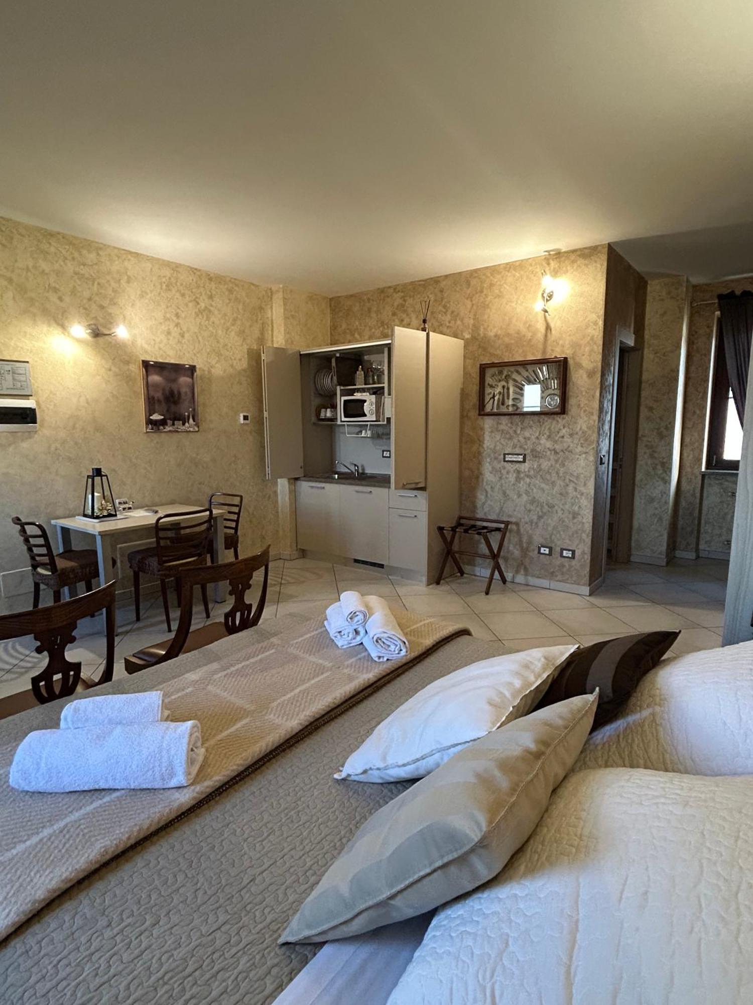 Rocche Di Montexelo - Green Key Apartments & Spa Monticello d'Alba Экстерьер фото